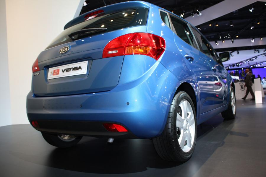  Kia Venga 2010 года  (фото 133 из 199)
